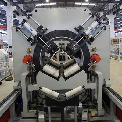 Machine d'extrusion de tuyaux en plastique pour tuyaux de haute productivité 35000 kg