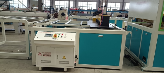 Ligne professionnelle d'extrusion de tôle creuse en PVC avec matériau à vis 38CrMoALA