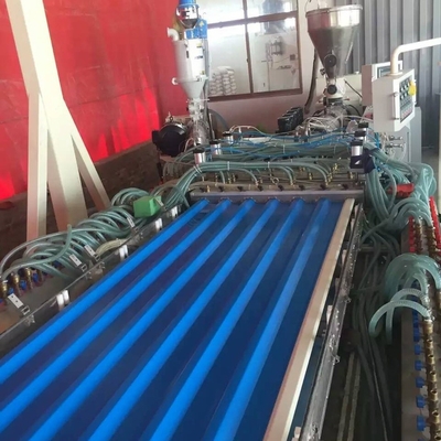 Machine d'extrusion de feuille creuse en PVC à double vis professionnelle avec garantie de satisfaction