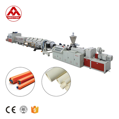 20-63 Ligne d'extrusion de tuyaux en PVC avec autre ratio L/D à vis et 380V 50HZ de tension au mieux