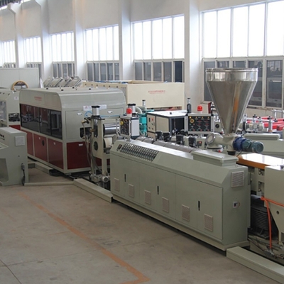 Machine d'extrusion pour la production de revêtements de PVC avec 38CrMoALA matériau à vis et compétitif