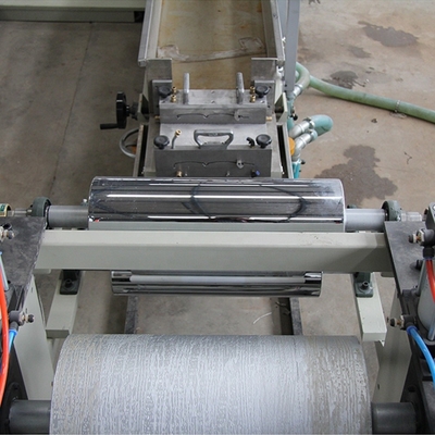 380V 50hz Voltage ligne de fabrication de feuille de revêtement en PVC avec garantie de satisfaction