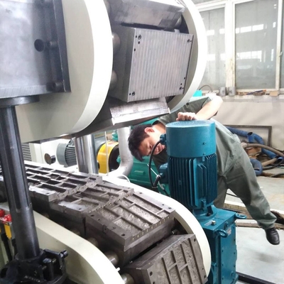 Machine à extruder en plastique à double vis avec matériau à vis compétitif et 38CrMoALA