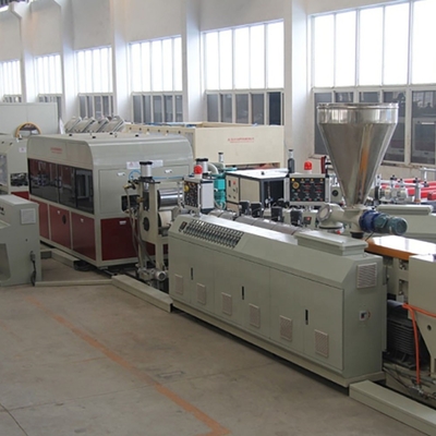 Machine à extruder en plastique à double vis avec matériau à vis compétitif et 38CrMoALA