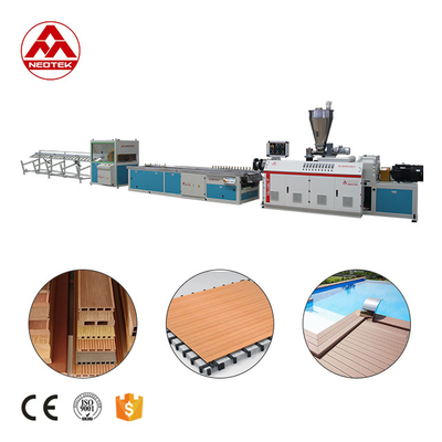 12800 KG Ligne d'extrusion double vis PP PE WPC pour produits en WPC robustes et résistants