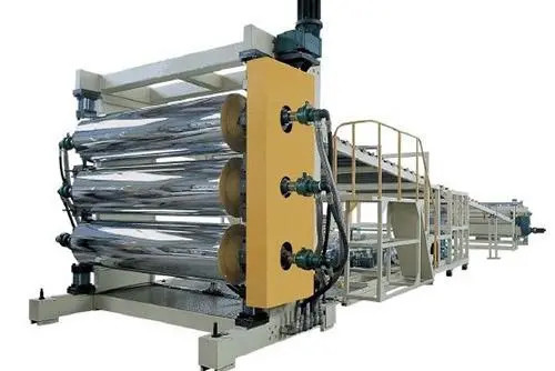 38 1 Rapport L/D vis PP PE ligne d'extrusion de carton épais pour une production durable