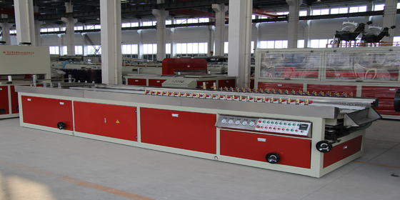 Ligne d'extrusion en PVC WPC à double vis de haute productivité garantie