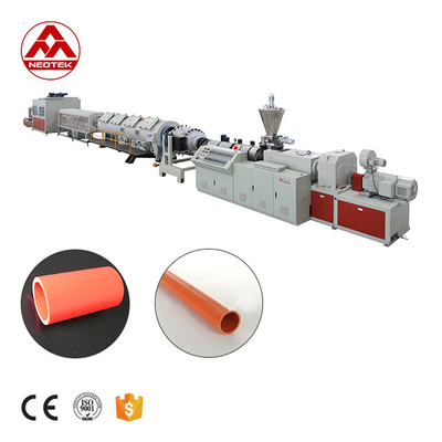 Ligne d'extrusion de tuyaux en PVC 380V 50hz pour une production de tuyaux 50-160 lisse et cohérente