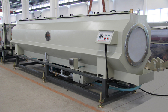 Ligne d'extrusion de tuyaux d'approvisionnement en eau et en gaz transformés en PE/PP en plastique à haute productivité