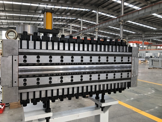 320 kW de puissance PC PP ligne d'extrusion de feuille creuse avec technologie avancée