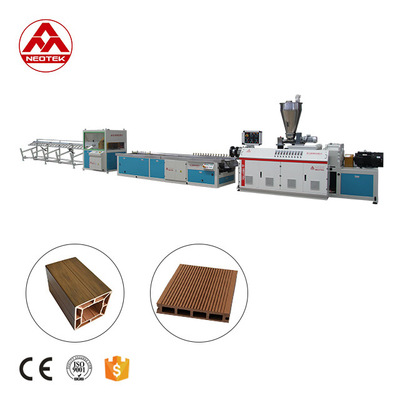 Ligne d'extrusion WPC à double vis conique co-rotative de 100 kW YF108 avec technologie avancée