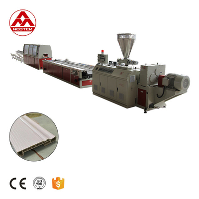 Ligne d'extrusion en PVC WPC à double vis conique en co-rotation avec matériau de vis 38CrMoALA