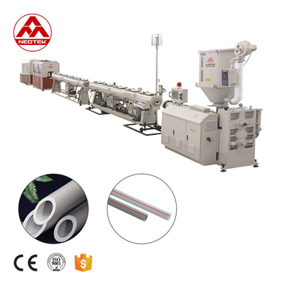 Technologie avancée 18000X1500X2600 PPR ligne d'extrusion de tuyaux avec 150 tours par minute vitesse de vis