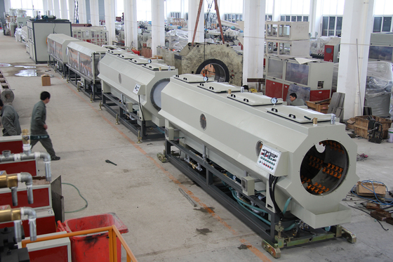 Ligne d'extrusion de tubes PVC 630 pour la production automatique