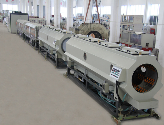Ligne d'extrudeuse en plastique de 200 kg/h avec PLC et vis de 1200 mm